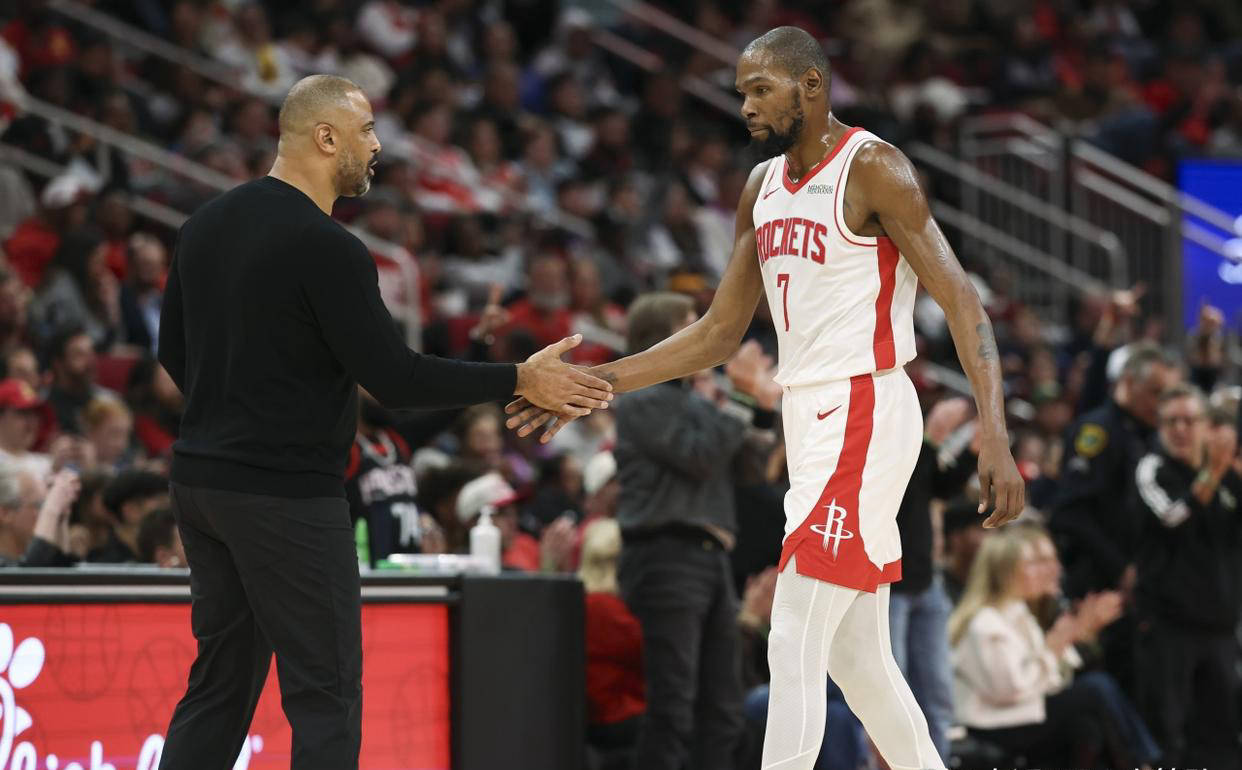 AYX- 杜兰特关键节点战术调整,掘金带队取胜了吗 