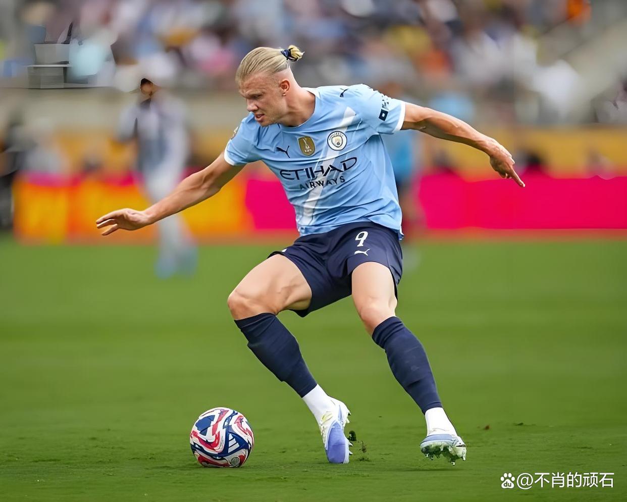 爱游戏-哈兰德回归赛场，挺进下一轮首场状态亮眼，IG观众沸腾！的简单介绍